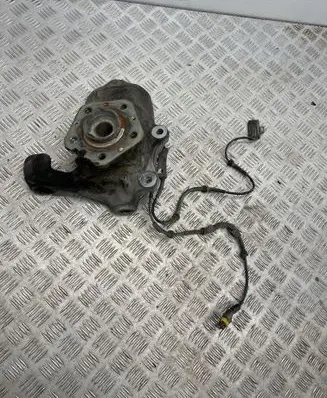 Maserati Quattroporte Front wheel hub spindle knuckle 206792