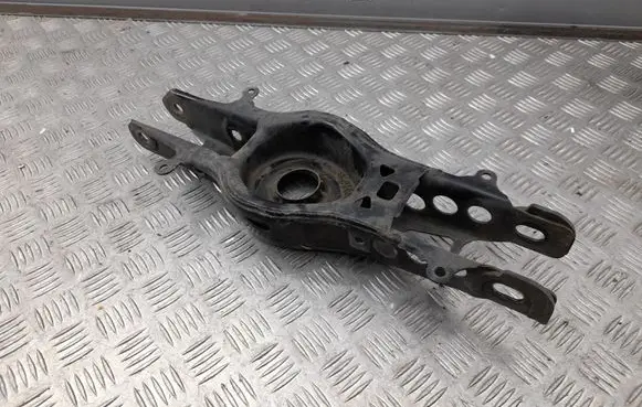 Chevrolet Camaro Rear upper control arm/wishbone 23282357