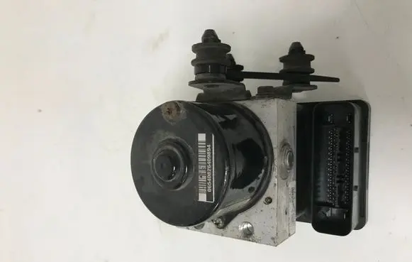 Skoda Superb B6 (3T) ABS Pump 3T0907379A 3T0614517