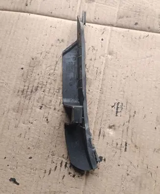 BMW 5 E60 E61 Front bumper mounting bracket 51117033705 7033705