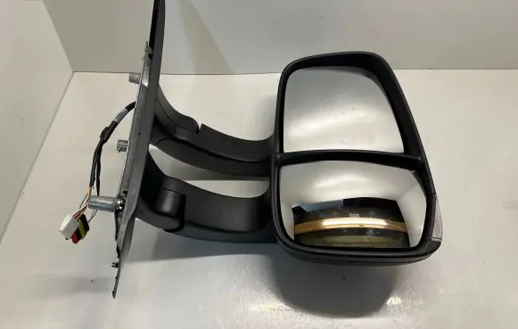 Iveco Daily 6th gen Front door electric wing mirror 5802029798