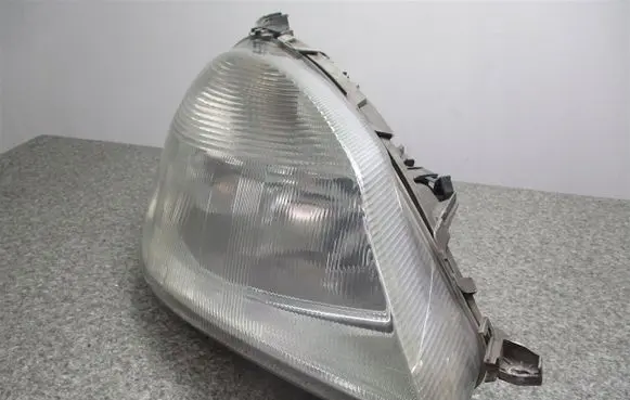 Mercedes-Benz Vaneo W414 Headlight/headlamp 0301189202