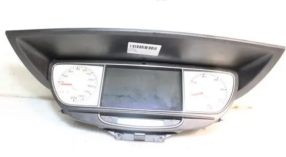 Peugeot 807 Clock 