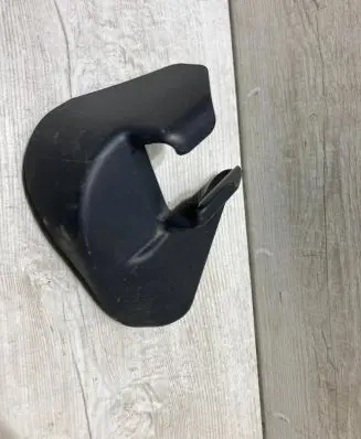 Toyota Yaris Rear seat rail trim cover 72137-0D110