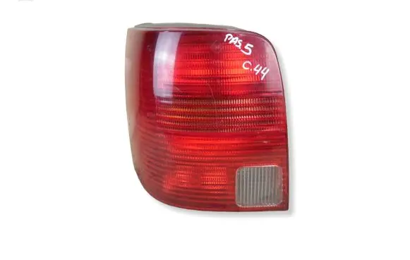 Volkswagen PASSAT B5 Rear/tail lights 