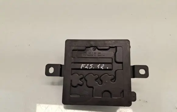 BMW X3 F25 Power management control unit 7591534