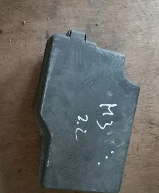 Mazda 3 II Fuse box cover BBP866761