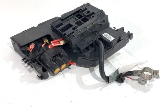 Mercedes-Benz GLK (X204) Positive cable (battery) A2075401850