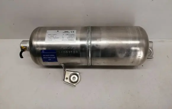 Volvo XC60 Air suspension tank/reservoir 31681128