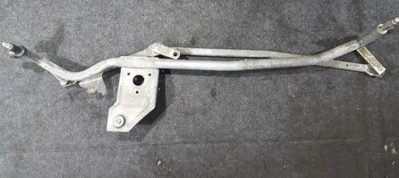 Peugeot 405 Front wiper linkage and motor
