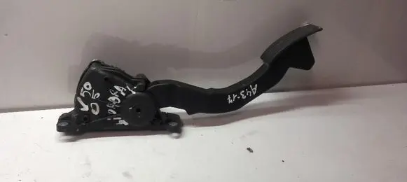 Volvo V50 Accelerator throttle pedal 00864103 A43-17