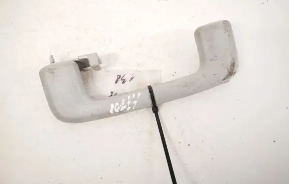 Mitsubishi Outlander Rear interior roof grab handle