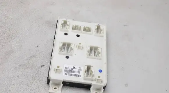 Dodge RAM 1500 DS Comfort/convenience module 68320319AB P68320319AB 1C337683008