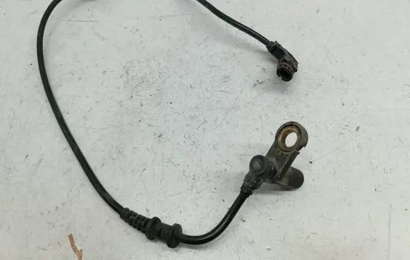 Mercedes-Benz S W220 ABS brake wheel speed sensor A2205400117 0265007001
