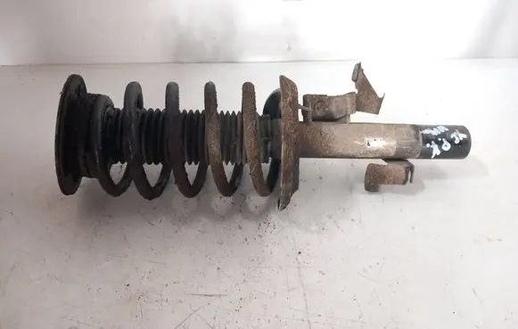 Volvo XC60 Front shock absorber with coil spring