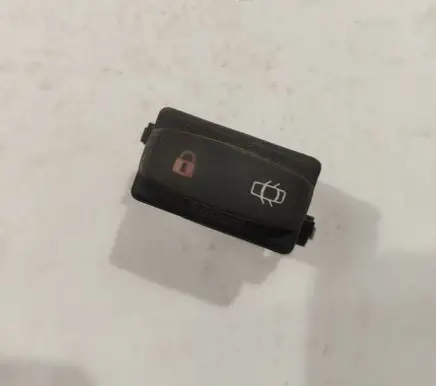 Renault Laguna II Central locking switch button 002446B