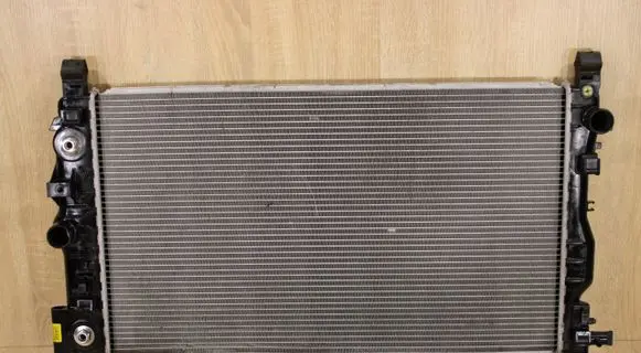 Chevrolet Cruze Coolant radiator 52421844