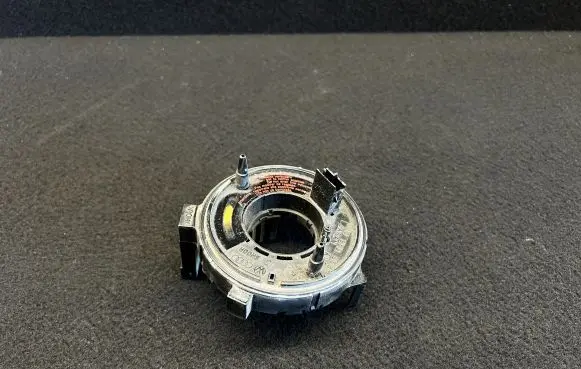 Audi A3 S3 8L Airbag slip ring squib (SRS ring) PBTGF15