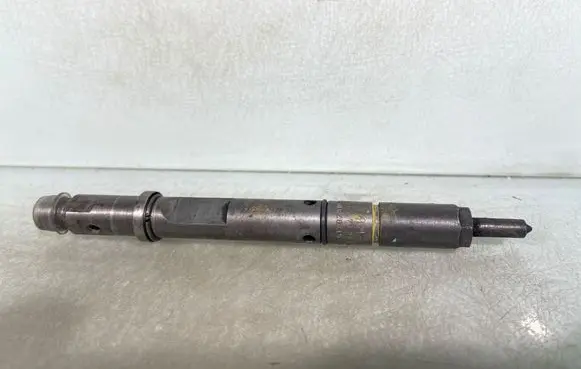 Audi A6 S6 C5 4B Fuel injector 059130201d 0432133805087e 2fh
