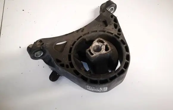 Opel Insignia A Engine mount bracket 13227769