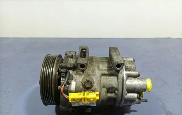 Peugeot 807 Air conditioning (A/C) compressor (pump) 9686061980