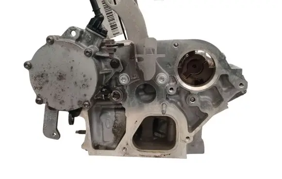 Peugeot 508 Engine head 9678369810