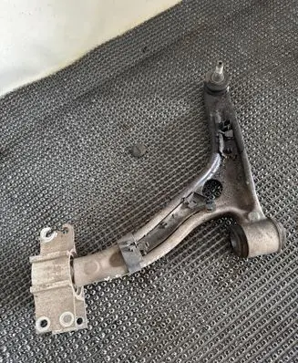 Mercedes-Benz A W176 Front lower control arm/wishbone A2463304700