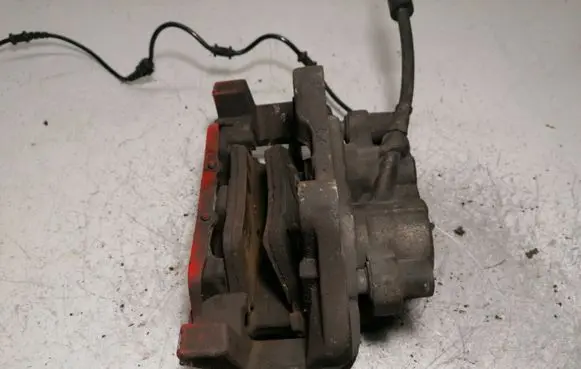Mercedes-Benz GL X164 Front brake caliper