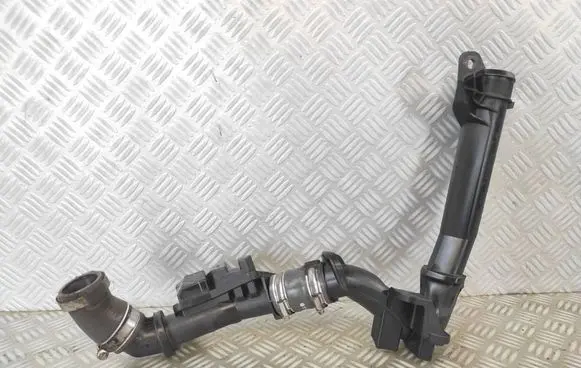 Intercooler hose/pipe