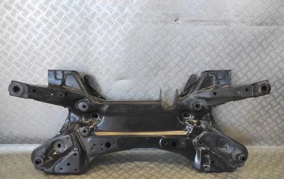 Renault Master III Front subframe