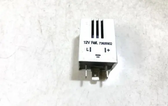 Renault Laguna I Other relay 73605902