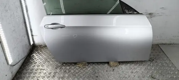 BMW 3 E92 E93 Door (2 Door Coupe) 41517200570