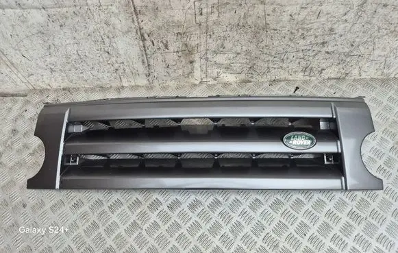 Land Rover Discovery 3 - LR3 Front bumper upper radiator grill DHB000274XXX DHB000274
