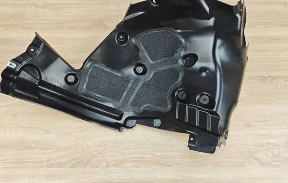 BMW 5 G30 G31 G38 Front wheel arch liner splash guards 7340796