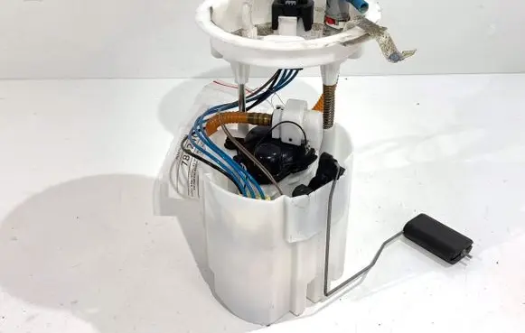 BMW X2 F39 In-tank fuel pump 7300465
