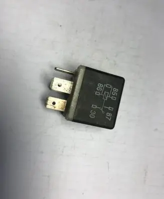 Seat Ibiza II (6k) Other relay 141951253B