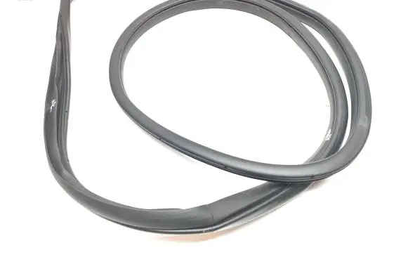 KIA Stonic Rear door rubber seal (on body) 