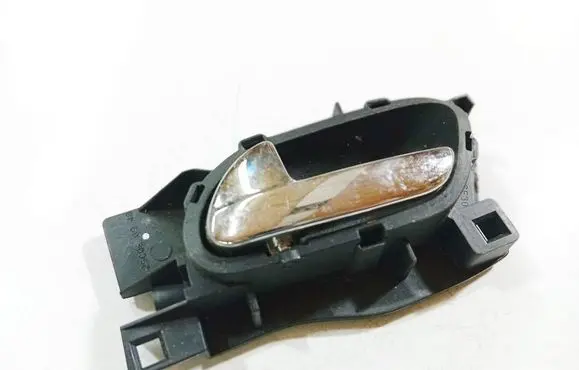 Peugeot 407 Rear door interior handle 10018