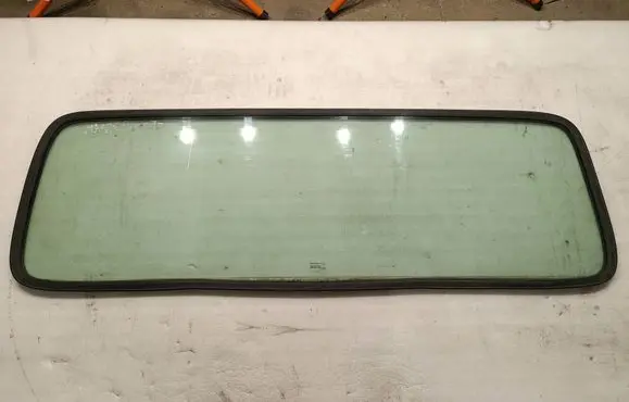 Renault Master II Rear windscreen/windshield window 43R001583