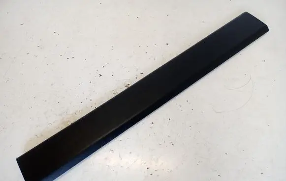 Renault Master III Side skirt rear trim 828210160R