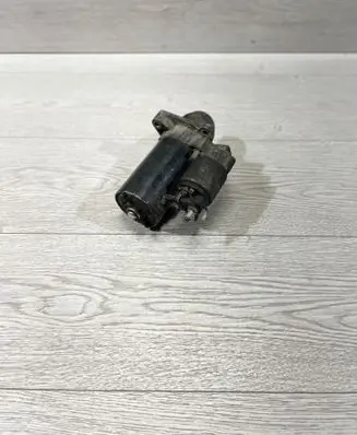 BMW 5 E60 E61 Starter motor 7515391 51539102