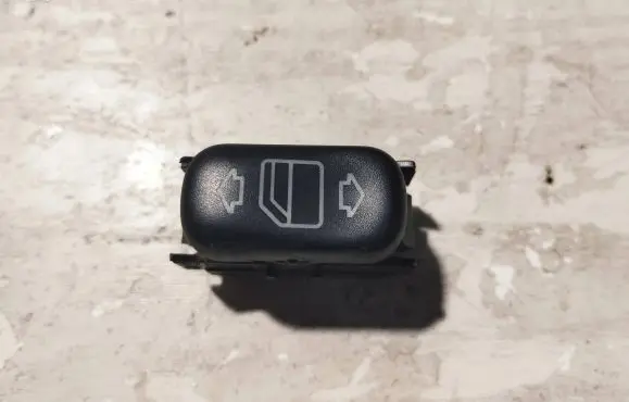 Mercedes-Benz A W168 Electric window control switch 2108208210