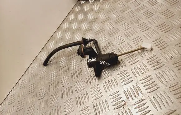 Audi A4 S4 B6 8E 8H Clutch master cylinder 8E1721401E
