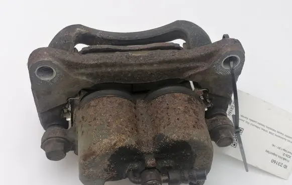 Ford Edge I Front brake caliper