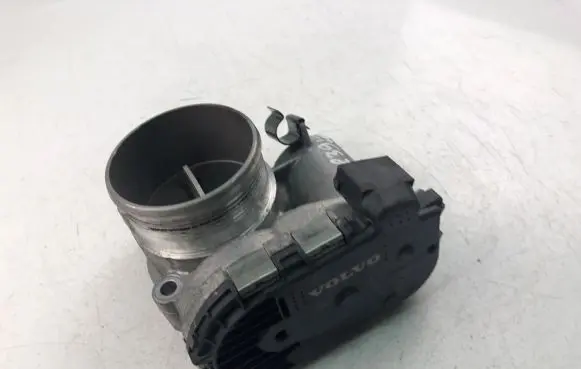 Volvo S80 Throttle valve 31216665