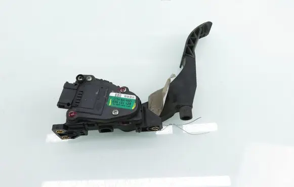 Audi A2 Accelerator throttle pedal 6PV00802615 8Z1721523