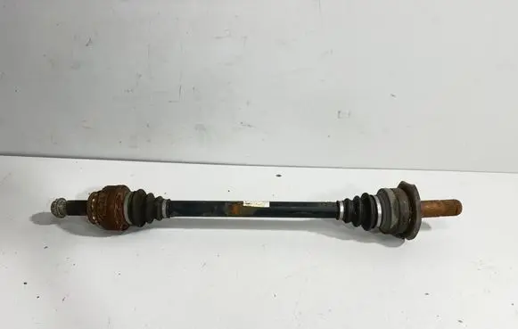 BMW X5 E70 Rear driveshaft 7564127 8603102