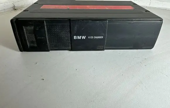 BMW 3 E46 CD/DVD changer 65128361584