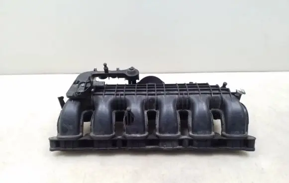 BMW 5 GT F07 Intake manifold 7576911