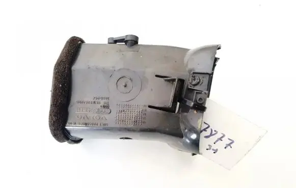 Volvo S40, V40 Dash center air vent grill 30613847